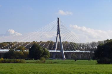 Elbauenbrücke