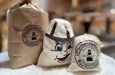 verschiedene Salzabpackungen des Kunsthofes